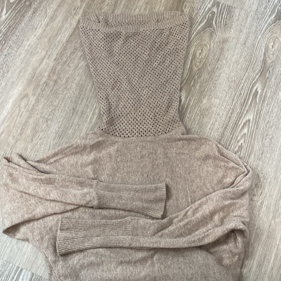 Buffalo Sweater - Picture 5 of 5